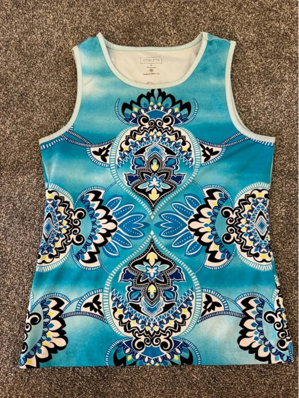 Women’s Athleta multicolored stretchy athletic tank top size Small